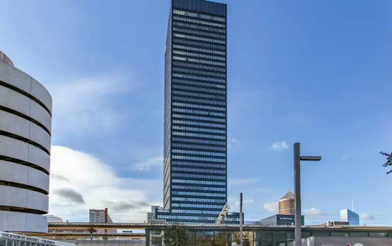 Tour To-Lyon, immeuble tertiaire à Lyon
